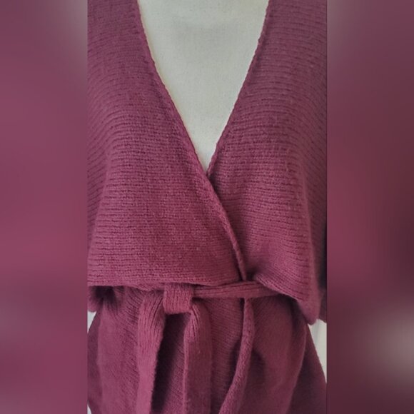 bebe Deep Plum Assymetrical   Kimono Wrap Knit Cardigan Batwing Sweater Size L - Picture 3 of 7